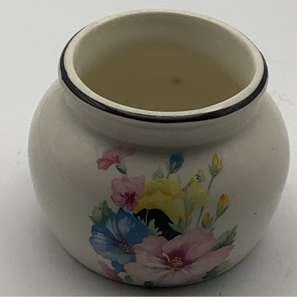 Vintage Harker Hotoven Mini Floral Bean Pot Shaped Container - Picture 3 of 7